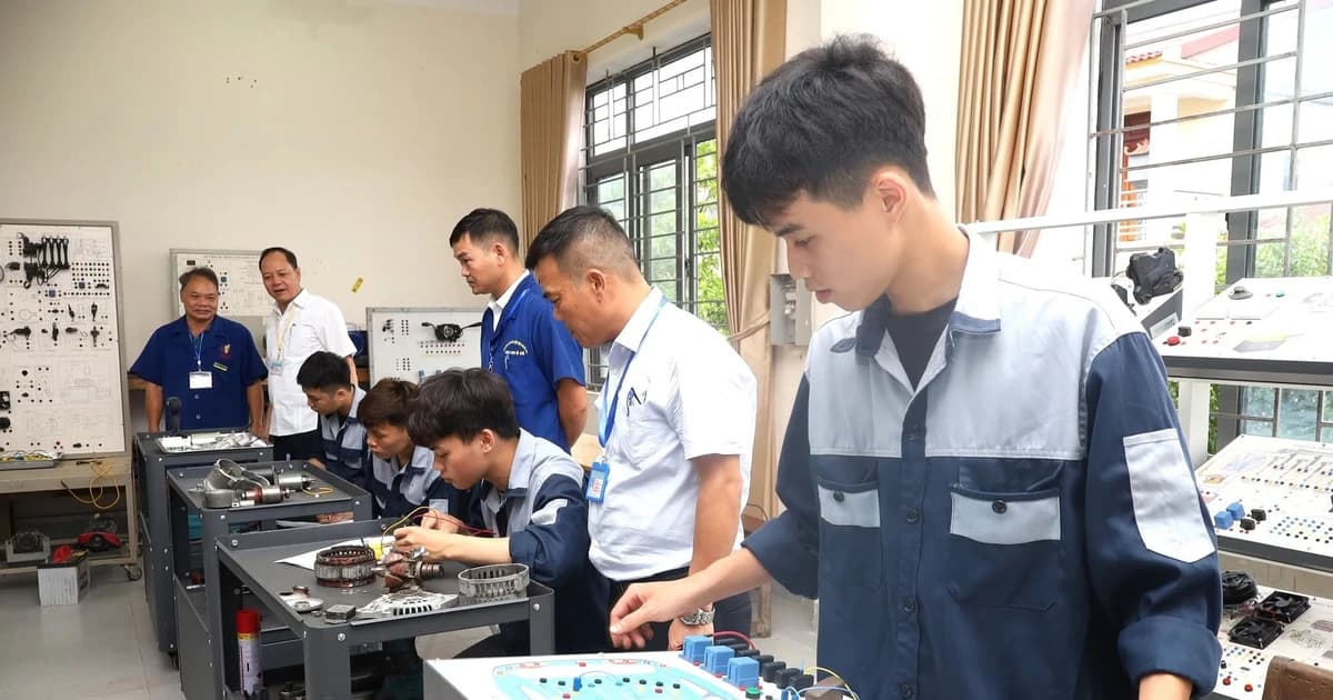 Chuyển đổi số trong quản lý học sinh, sinh viên trường nghề