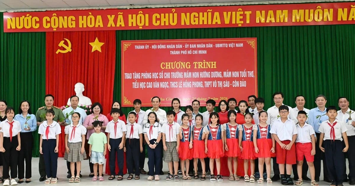 Tin học Đại Dương đồng hành trao tặng Phòng học số cho Trường Mầm non Tuổi Thơ