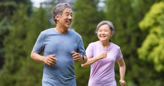 10 đặc điểm dễ nhận thấy ở người sống thọ