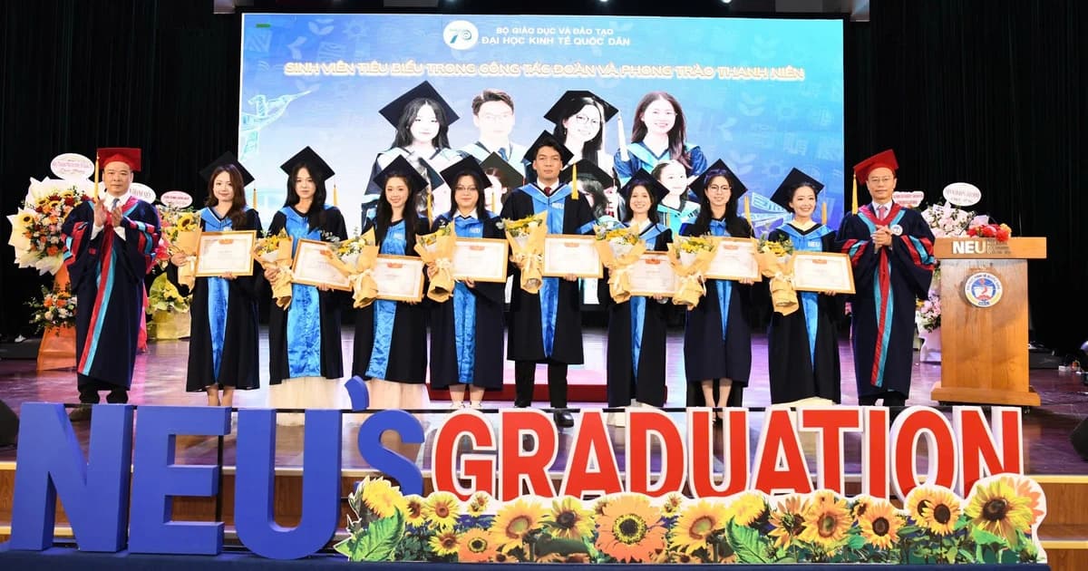 Đại học Kinh tế Quốc dân công bố điểm trúng tuyển