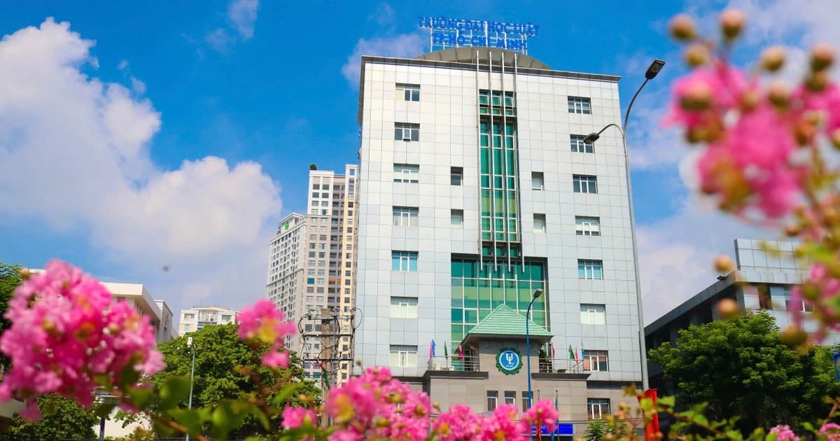 Trường Đại học Luật TPHCM công bố điểm chuẩn 2026, cao nhất 21,25 điểm