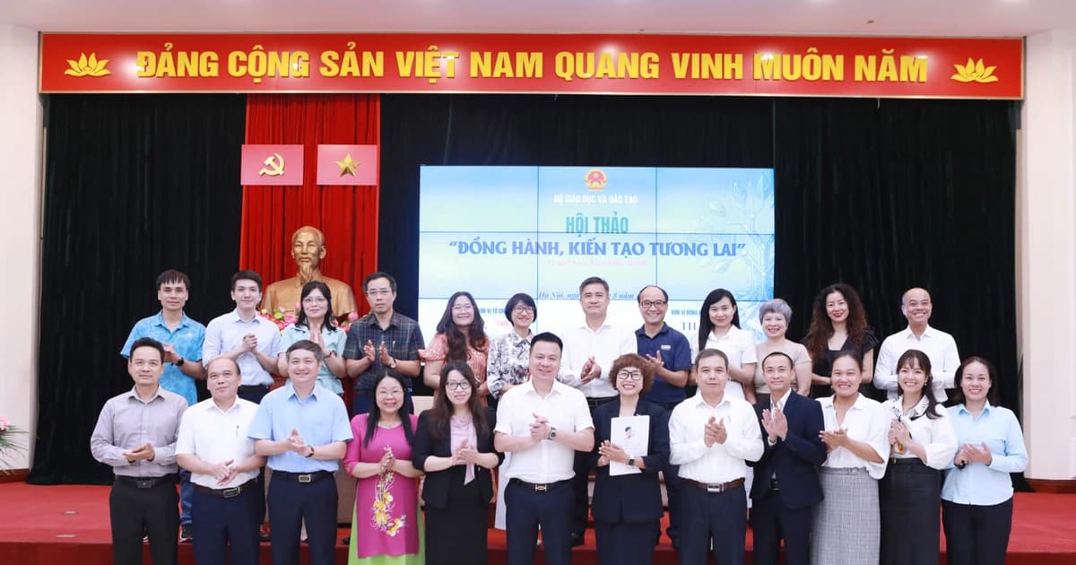 Đồng hành, kiến tạo tương lai: Vì một Việt Nam khỏe mạnh