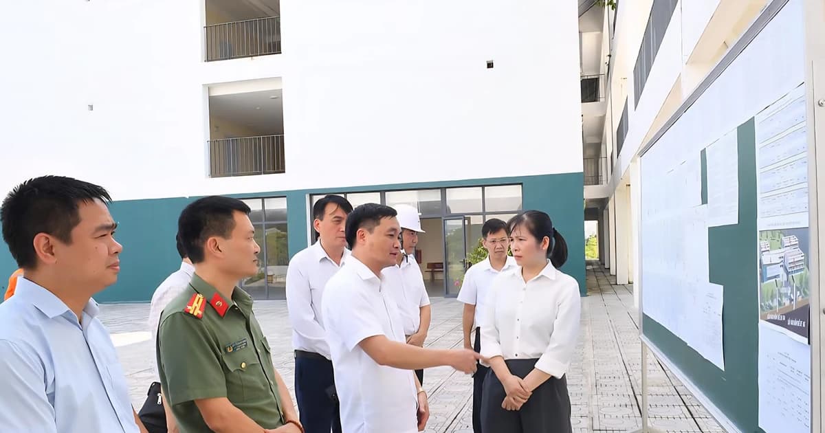 Rà soát các điều kiện tổ chức Kỳ thi lại tốt nghiệp THPT tại Tuyên Quang