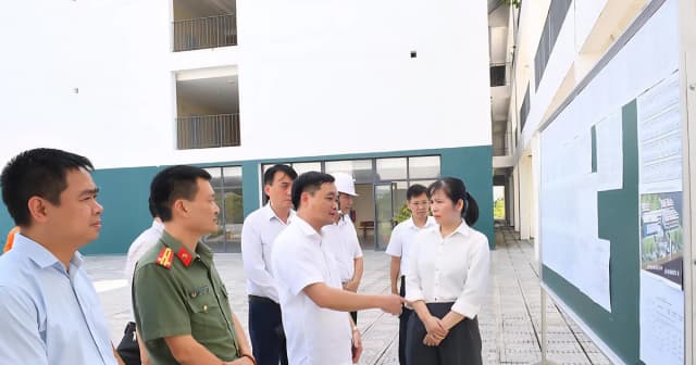 Rà soát các điều kiện tổ chức Kỳ thi lại tốt nghiệp THPT tại Tuyên Quang