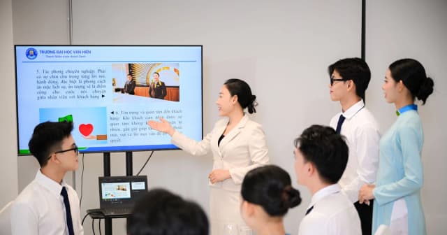 Sinh viên thực tập có lương ngay từ năm thứ hai