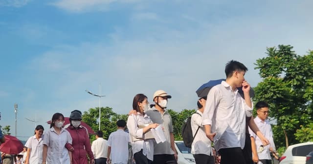 Đề Toán thi lại tốt nghiệp tại Tuyên Quang có mức độ phân hóa rõ