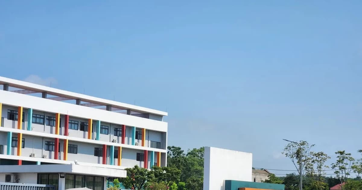 Thí sinh Điểm thi THPT Chuyên Tuyên Quang hoàn thành thi lại an toàn, nghiêm túc