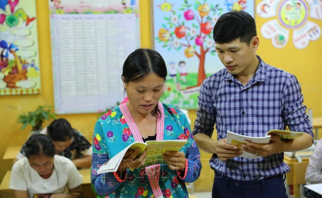Giáo viên công tác ở vùng dân tộc thiểu số thuộc đối tượng hưởng phụ cấp ưu đãi