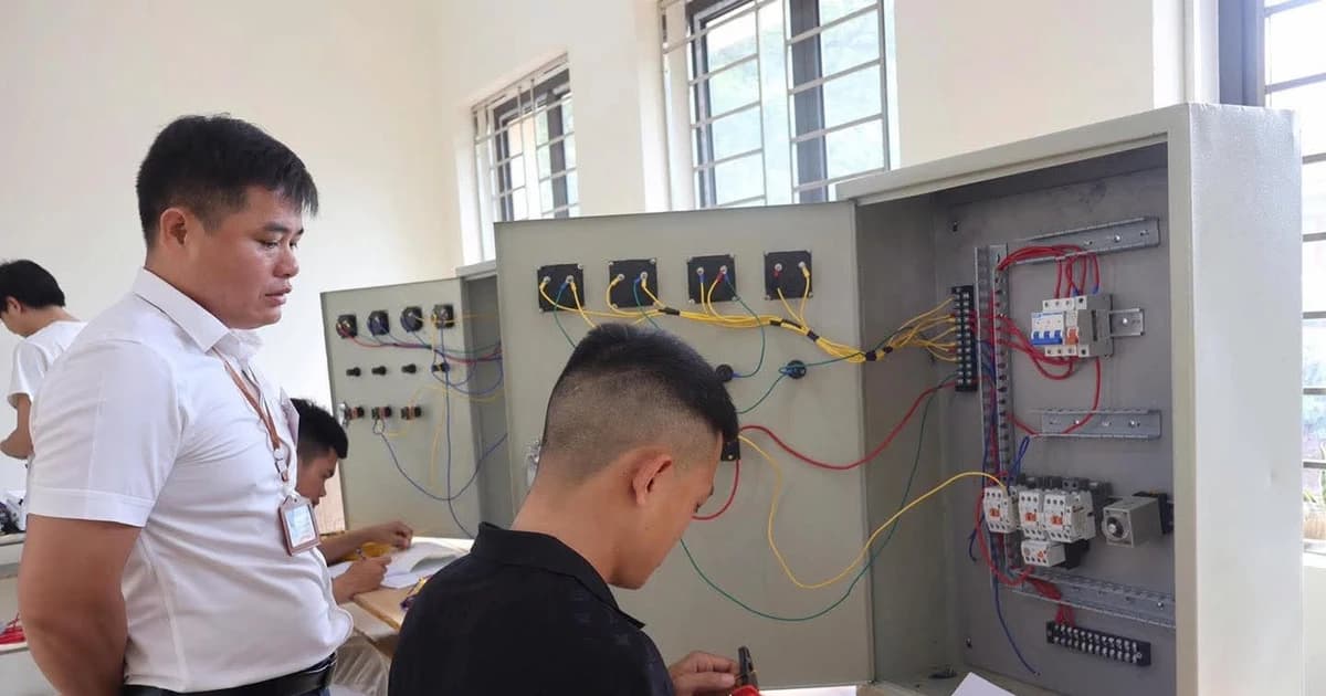 Giúp học viên vững vàng từ học nghề đến lập nghiệp