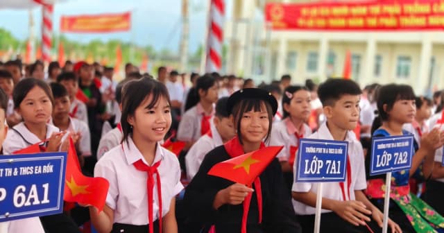 Tạo sức bật cho giáo dục vùng khó, mở lối thoát nghèo