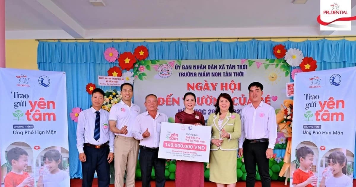 Thêm nguồn nước sạch cho học sinh tại Đồng Tháp và Cà Mau