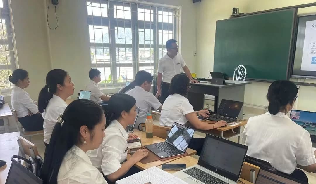 Xây dựng môi trường để học sinh được nghe, nói và sử dụng tiếng Anh thường xuyên