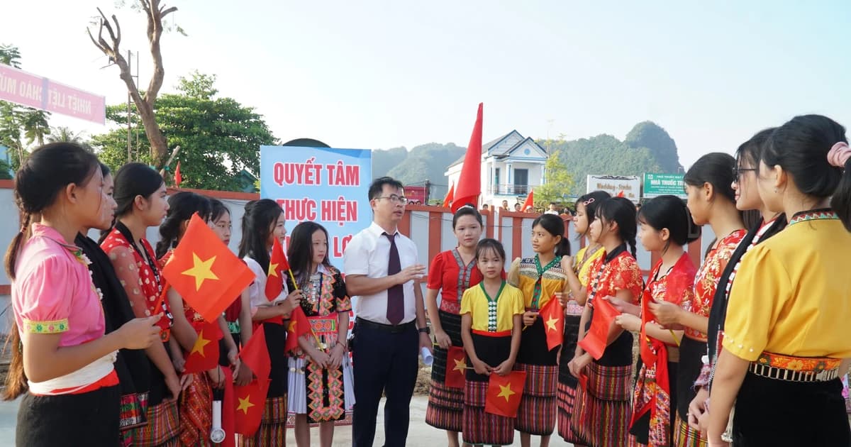 Trường nội trú vùng biên mở cánh cửa giáo dục bình đẳng cho học sinh đặc thù