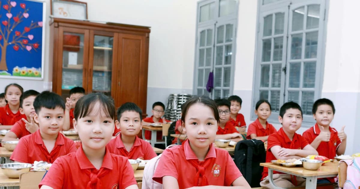 Đơn vị cung cấp suất ăn trường học phải có năng lực tổ chức, điều hành theo đúng cam kết