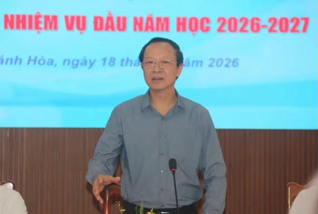 Thứ trưởng Phạm Ngọc Thưởng: Trường học quy mô lớn đến đâu, học sinh vẫn là trung tâm