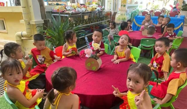 Đặt nền móng giáo dục từ những lớp học vùng khó