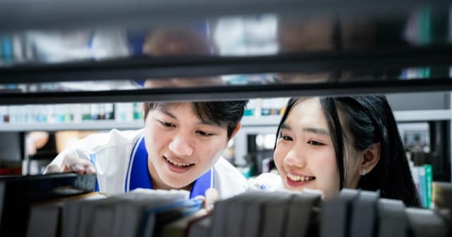 Tinh gọn mạng lưới, nâng tầm đại học