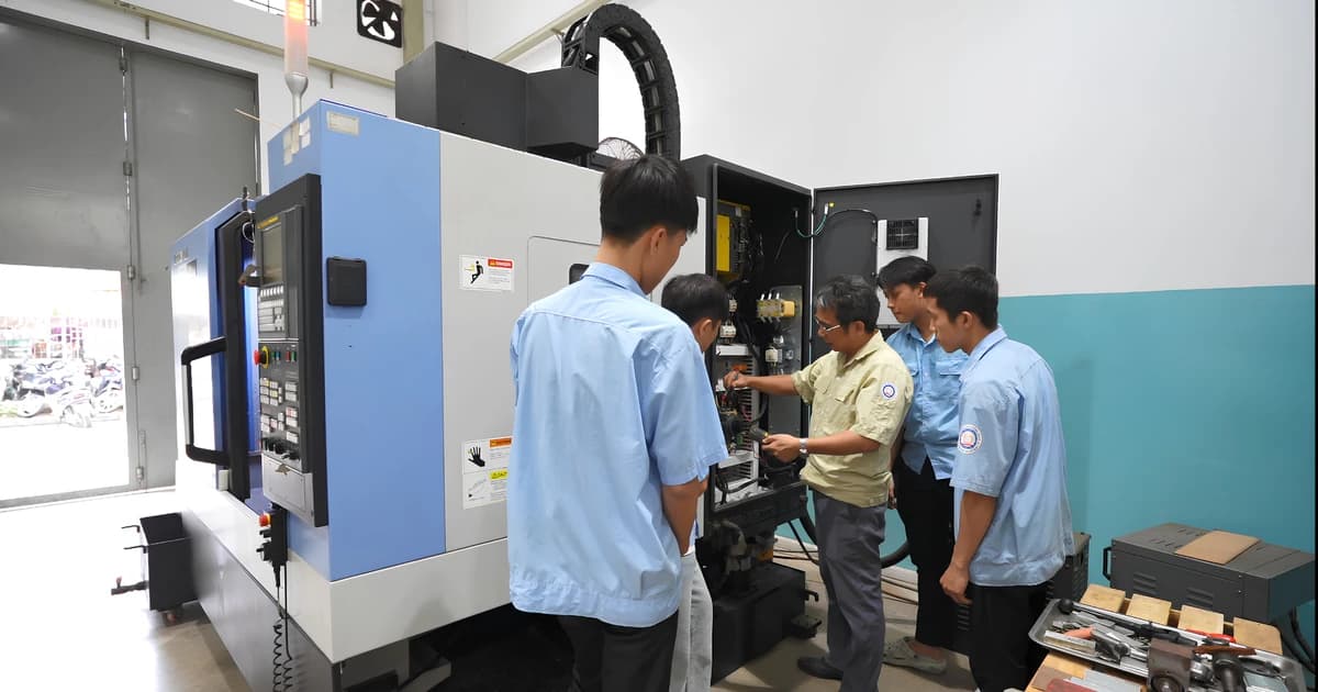 Trường nghề siết chuẩn đầu ra, đào tạo sát nhu cầu doanh nghiệp