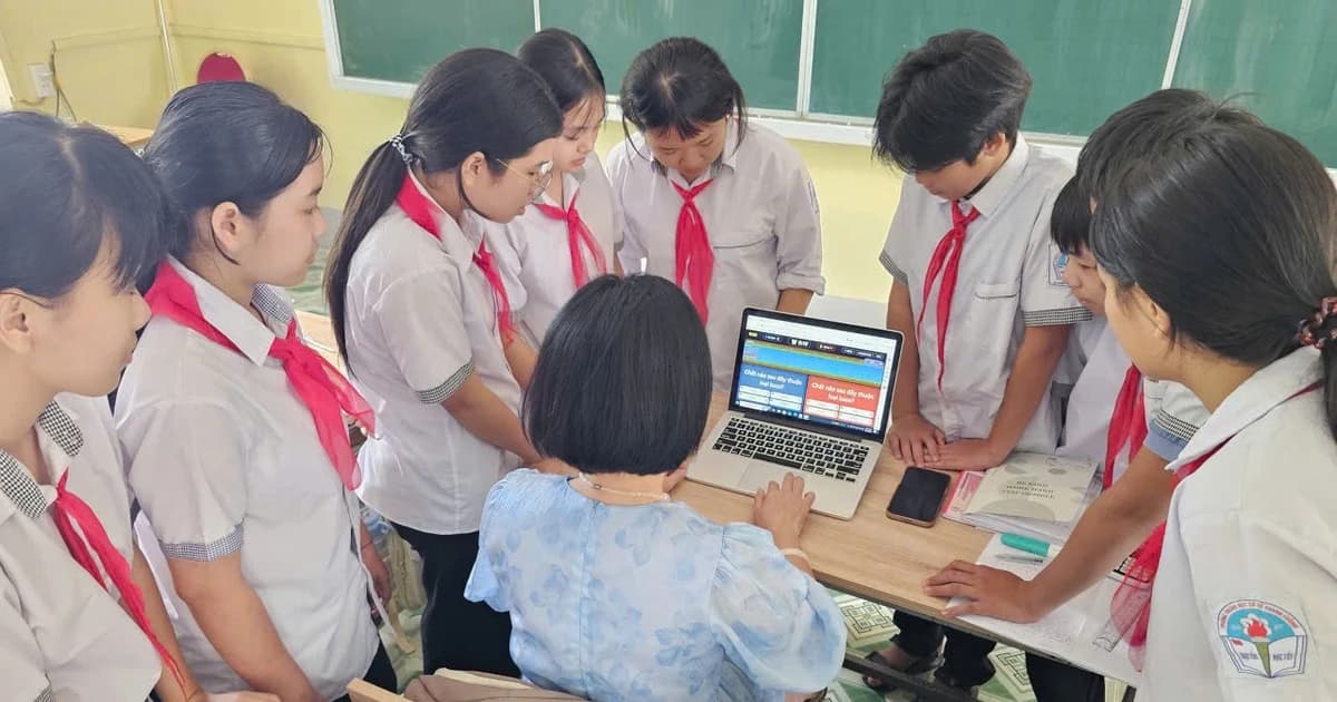 Bồi dưỡng kỹ năng AI từ thực tiễn lớp học