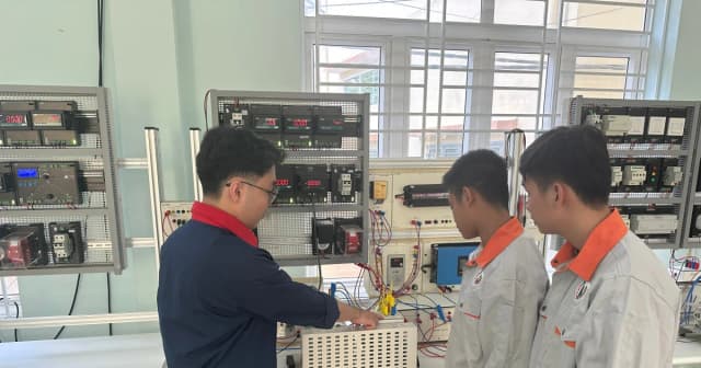 Quảng Trị tháo gỡ khó khăn, nâng cao chất lượng giáo dục nghề nghiệp