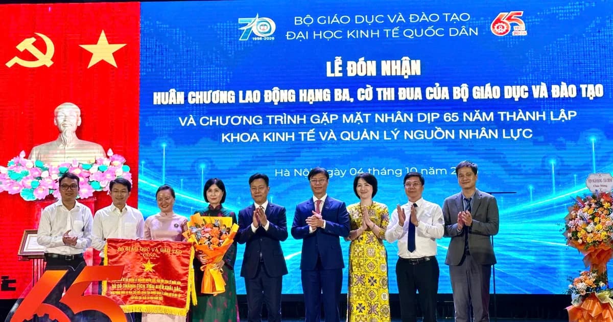 65 năm thành lập Khoa Kinh tế và Quản lý nguồn nhân lực