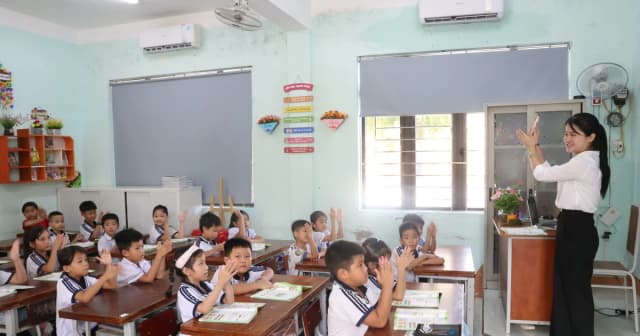 Đưa tiếng Anh trở thành ngôn ngữ thứ hai: Từng bước tạo môi trường hội nhập