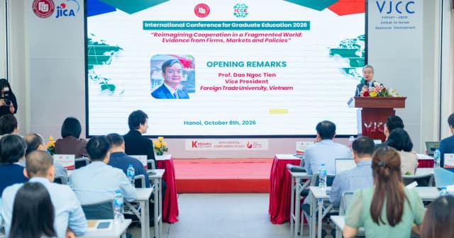 Đào tạo sau đại học gắn với nghiên cứu và đối thoại học thuật