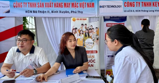 Đưa cơ hội việc làm đến gần người lao động ở cơ sở