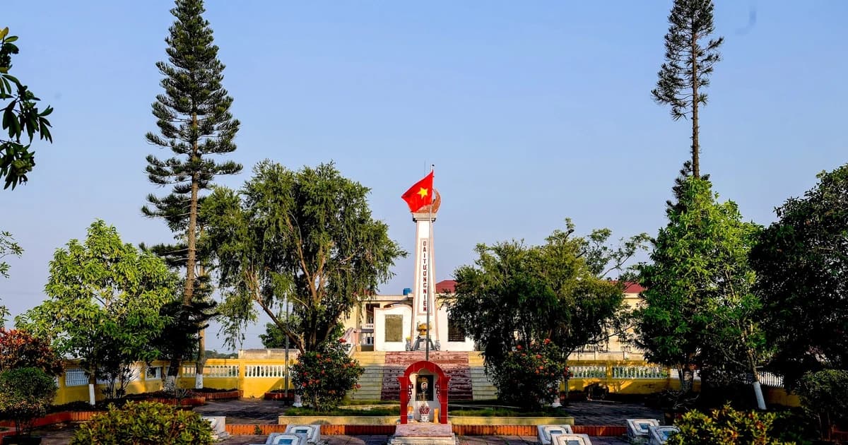 Hưng Yên tổ chức tưởng niệm 60 năm ngày hy sinh của cô giáo Bùi Thị Thanh Xuân
