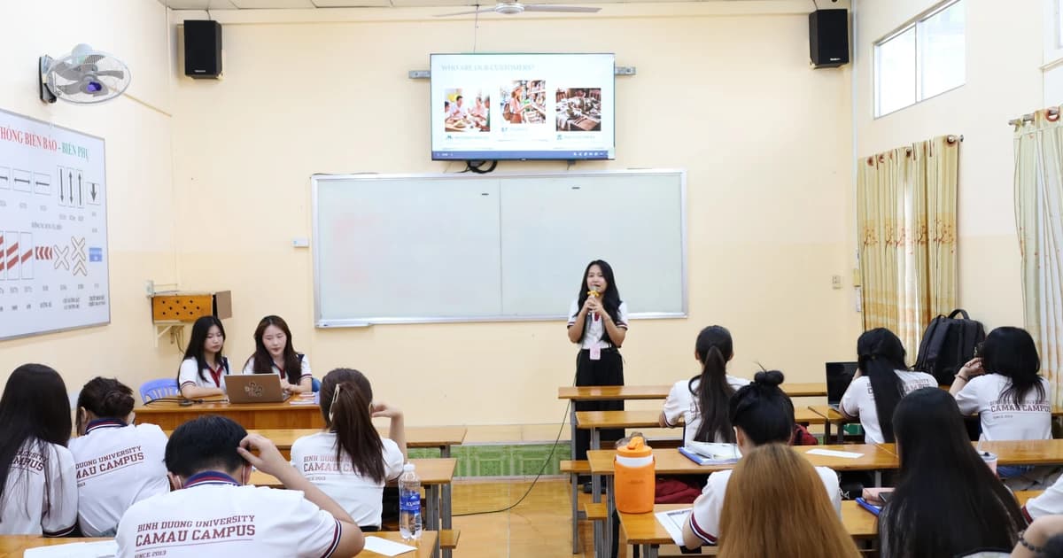 Trang bị kỹ năng ngoại ngữ cho sinh viên: Bước đệm bền vững cho tương lai