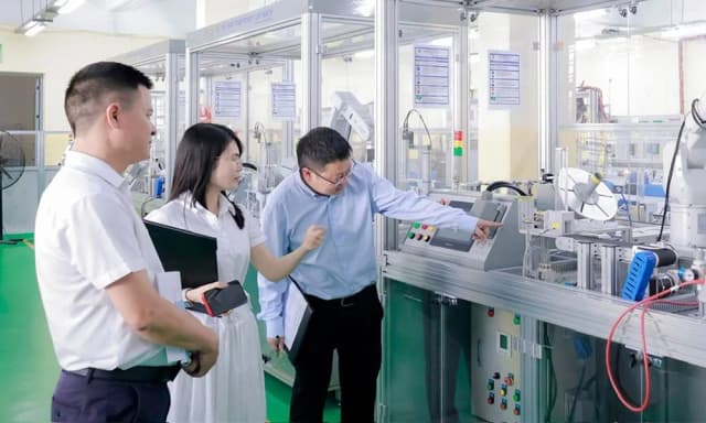Đổi mới chương trình đào tạo nghề, mở rộng cơ hội việc làm cho người học