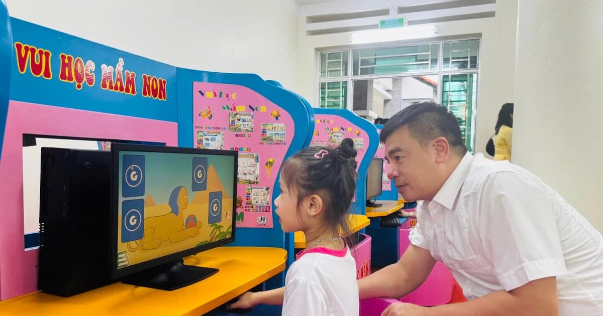 Những chiếc máy tính mở lối tri thức nơi đảo xa