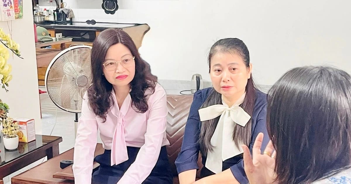 Bộ GD&ĐT thăm hỏi, động viên cô giáo bị nam sinh hành hung