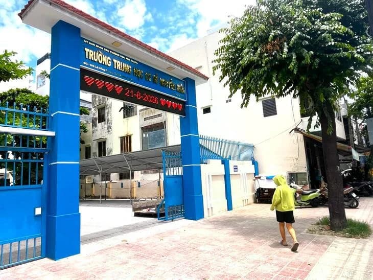 Trường học sau sáp nhập: Nơi đề xuất điều chỉnh, nơi chọn duy trì