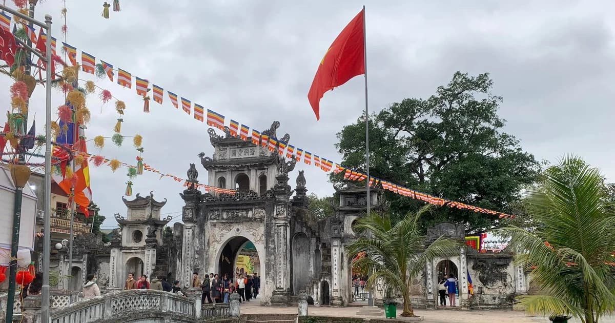 Đến chùa Bối Khê nghe huyền tích lạ về Đức Thánh Bối