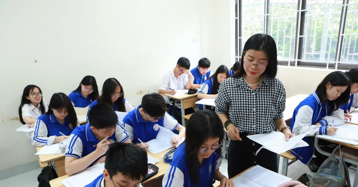 Cần chính sách trụ cột để thu hút và trọng dụng nhà giáo giỏi