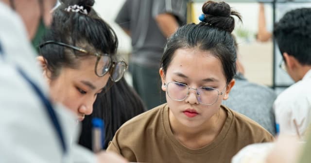 Học liên thông có được miễn giảm học phí?