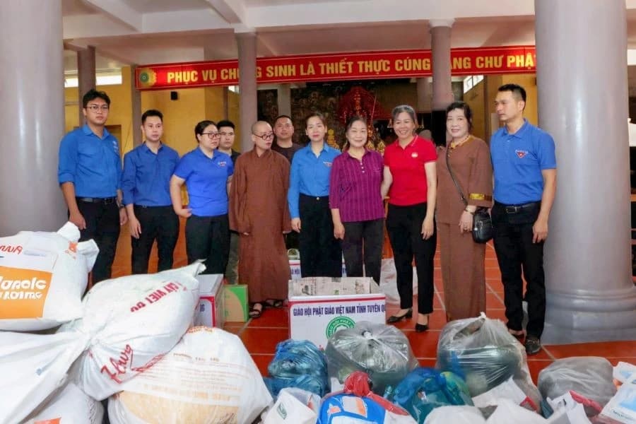 Trên 1.500 tình nguyện viên Tuyên Quang ‘tiếp sức mùa thi’ Kỳ thi THPT 2025