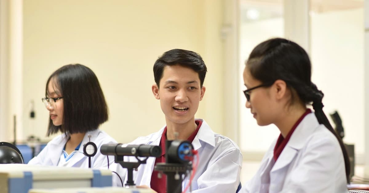 Lần đầu tiên giáo dục Việt Nam mang thương hiệu quốc gia ra APAIE