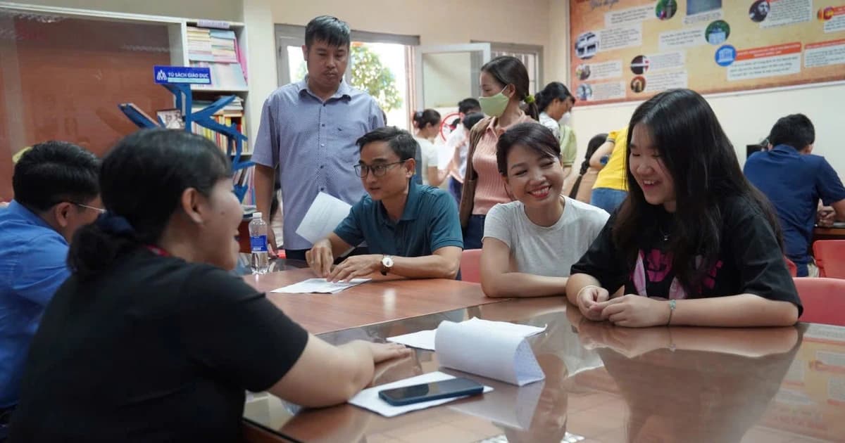 Giám đốc Sở GD&ĐT TPHCM chỉ đạo hàng loạt các vấn đề nóng sau sáp nhập