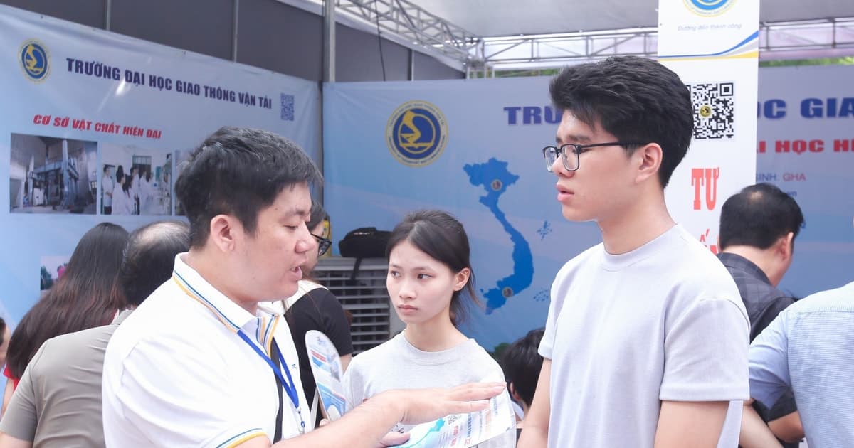 Có học bạ vẫn phải qua 'ải' điểm thi, IELTS chỉ còn điểm thưởng thi đại học giao thông