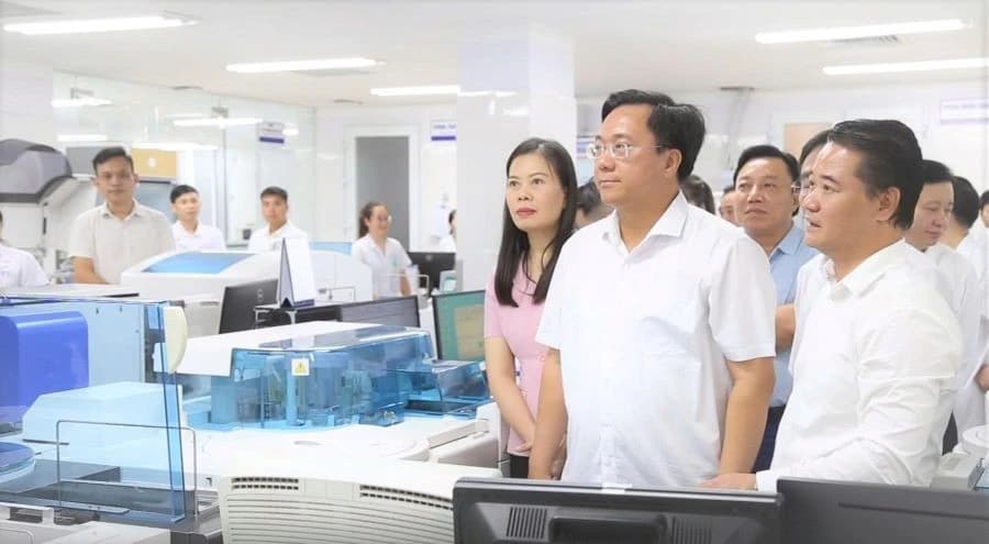 Xây dựng đề án Bệnh viện tỉnh Phú Thọ đảm nhận chức năng vùng