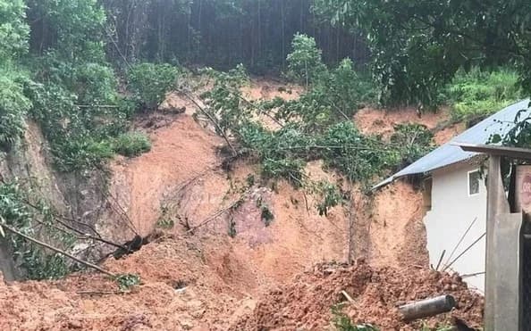 Thanh Hoá công bố tình huống khẩn cấp về sạt lở tại trường miền núi