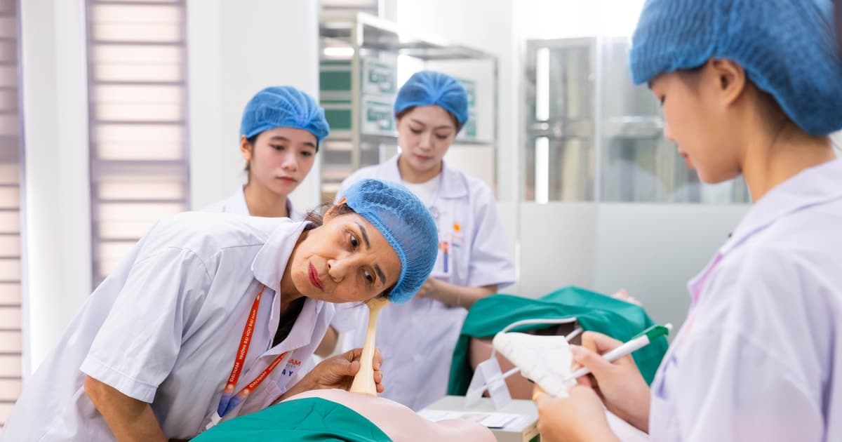 7 quyền lợi, 5 mức hưởng của BHYT gia đình và những lưu ý cần biết