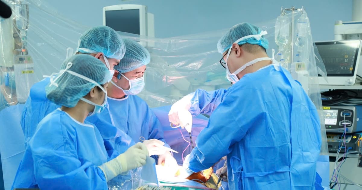 2 vật tư nào 'ăn' sâu quỹ BHYT được đưa vào danh mục kiểm soát quốc gia?