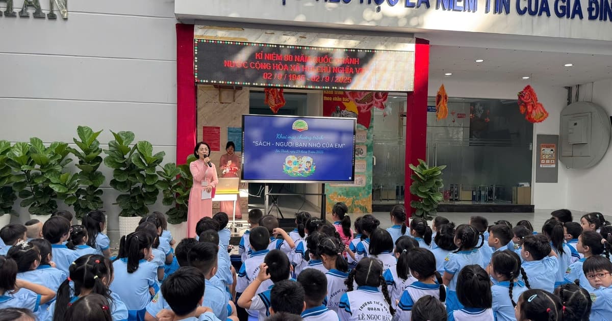 Hiệu trưởng bị đề nghị kiểm điểm vì để xảy ra khoản thu sai quy định