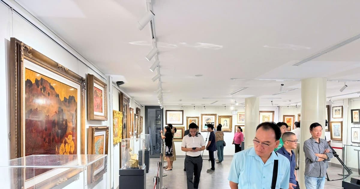 Đặc sắc triển lãm tôn vinh lịch sử - văn hóa dân tộc tại Trung tâm TTVH hồ Gươm
