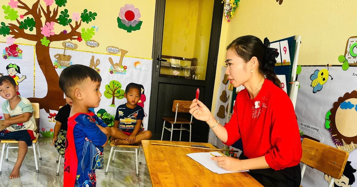 Hành trình đưa trẻ 3 tuổi đến trường ở vùng cao: Gian nan con đường phổ cập mầm non