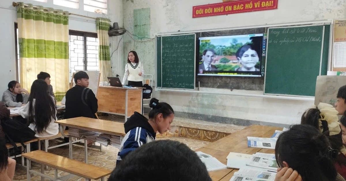 Truyền cảm hứng yêu Lịch sử cho học sinh vùng khó