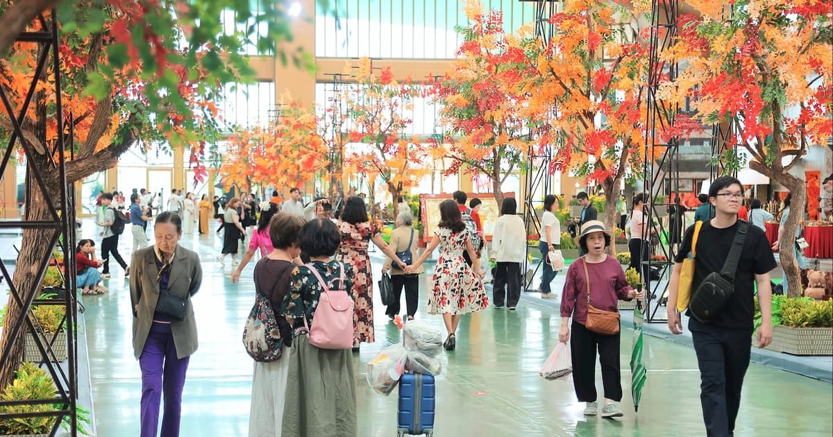 Hà Nội đón 2,27 triệu lượt khách du lịch trong tháng 10/2025